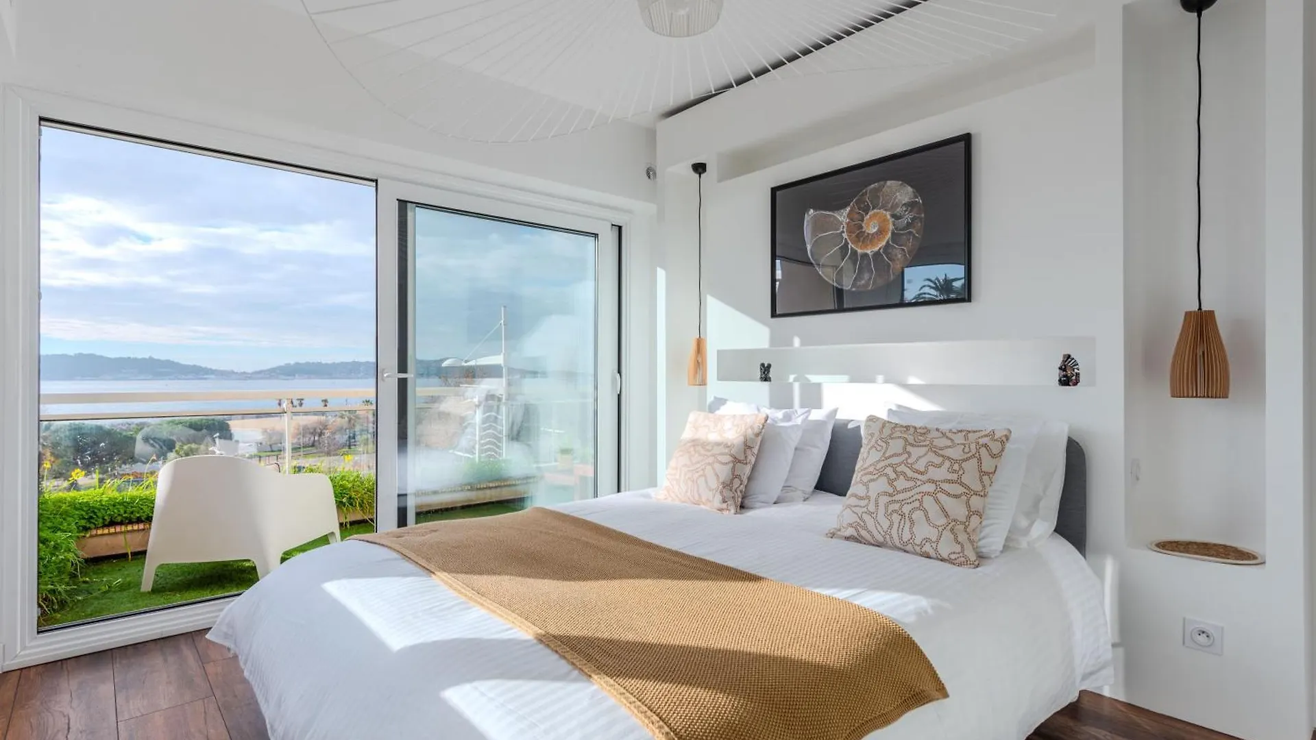 Grand Appartement Balcon Vue Mer 20M Plage Mourillon Toulon