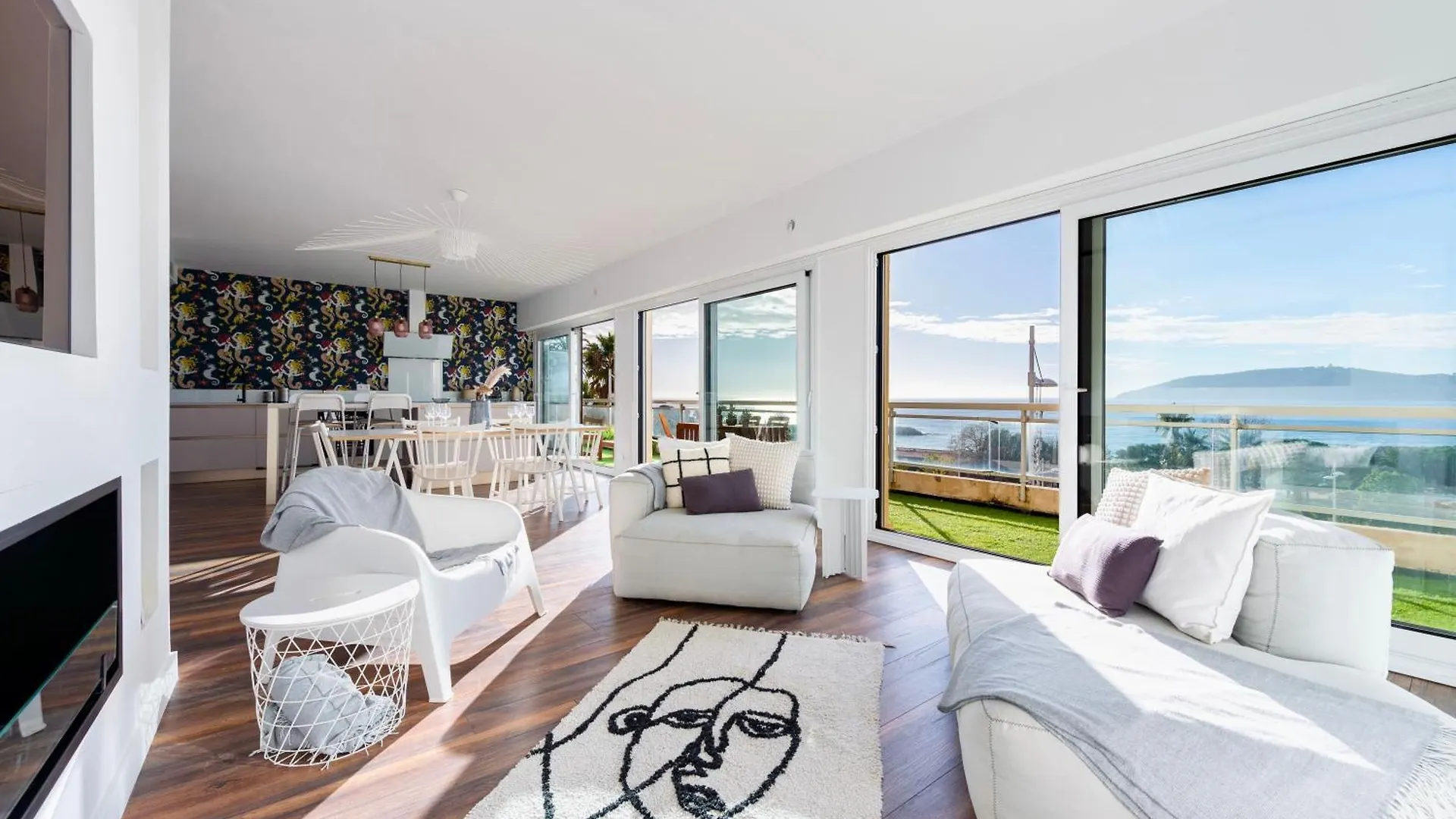 Grand Appartement Balcon Vue Mer 20M Plage Mourillon Toulon